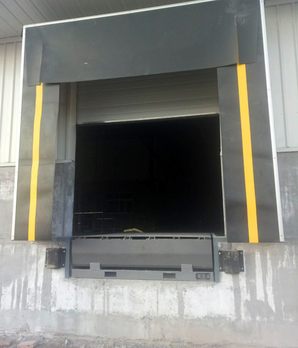 液壓登車(chē)橋廠家 液壓登車(chē)橋廠家