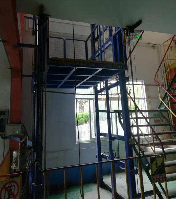 導(dǎo)軌式液壓升降貨梯 導(dǎo)軌式液壓升降貨梯