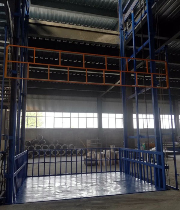 導(dǎo)軌式液壓升降平臺 導(dǎo)軌式液壓升降平臺